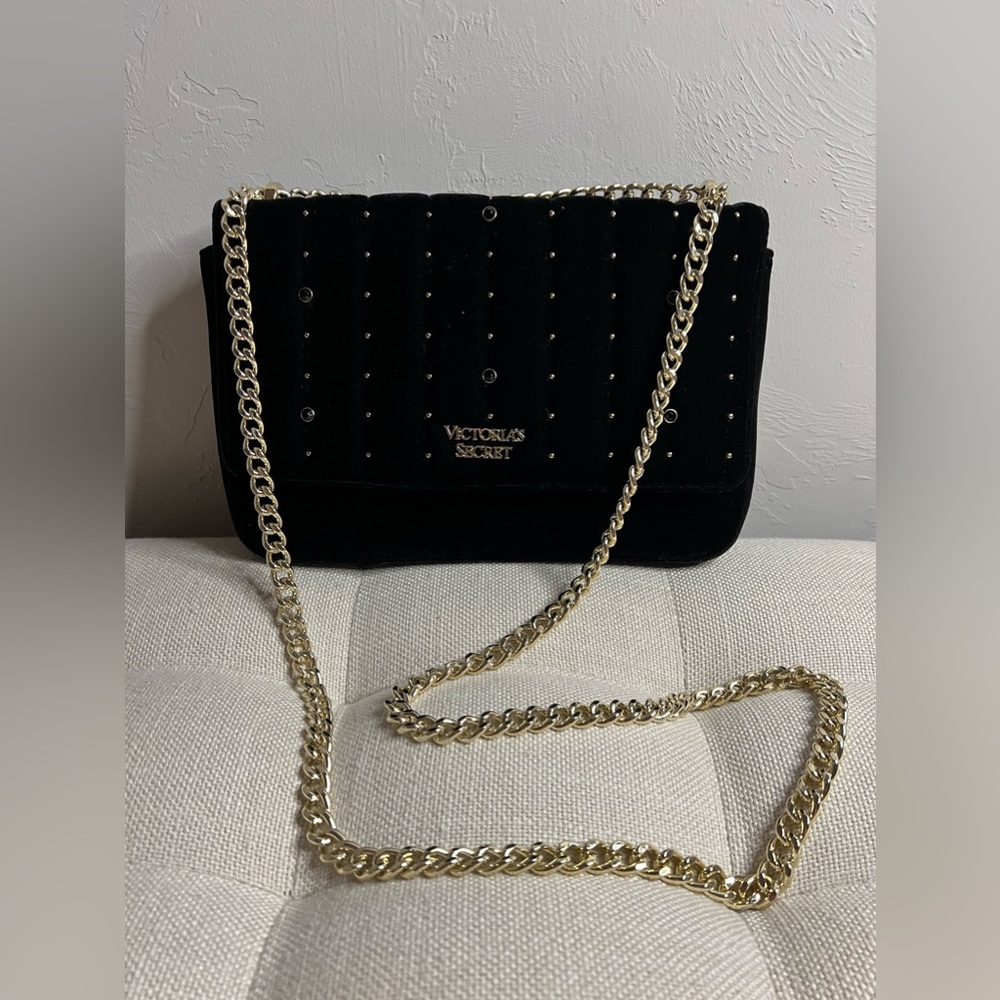 Victoria’s Secret Black Velvet Purse Nwot